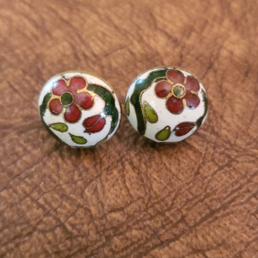 Cloisonne stud earrings